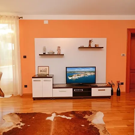 Daire Claudeta With Sea View